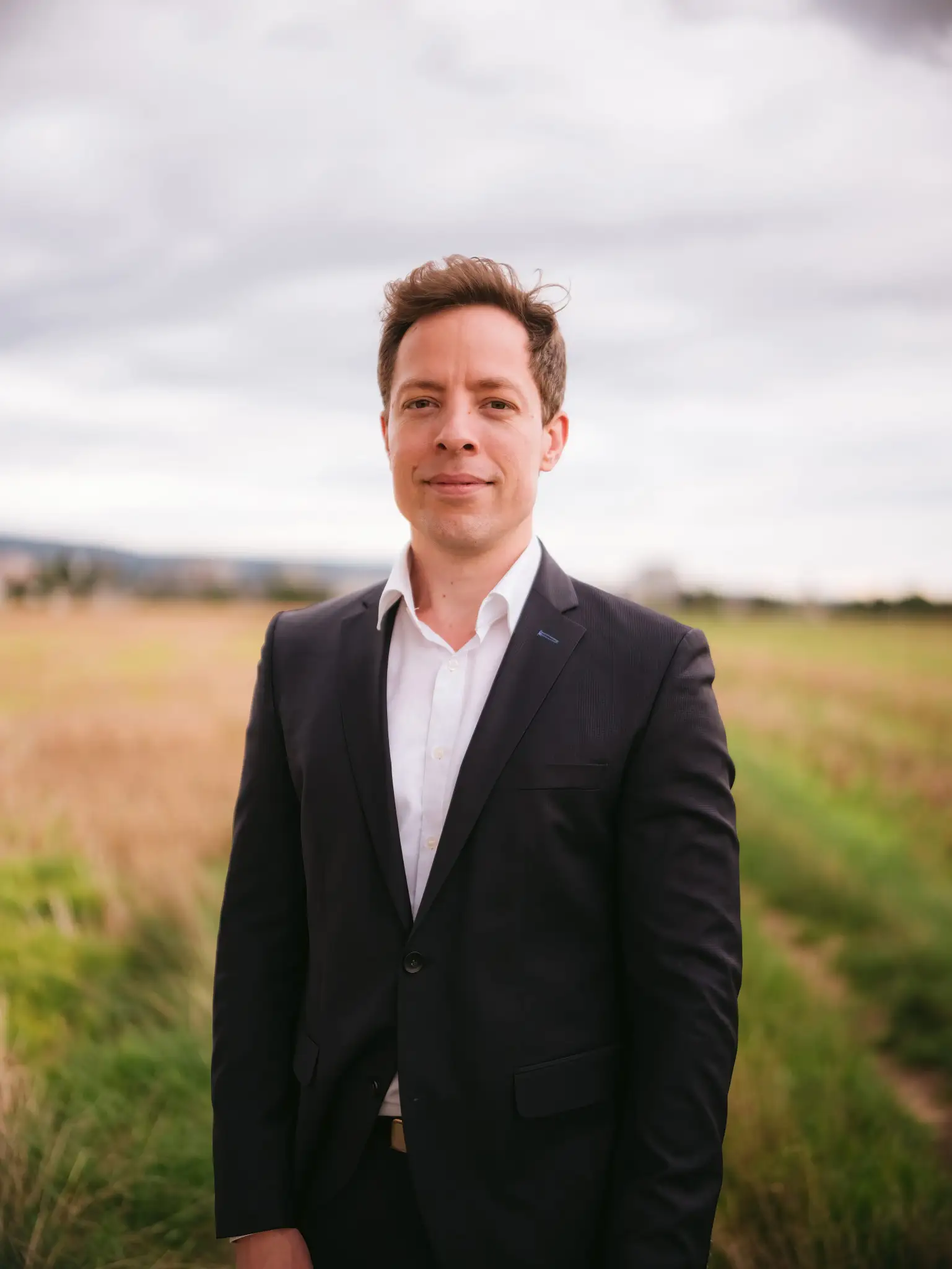 Liebe – natürliches Hochzeitsfoto